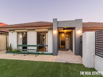 2A Iolanthe Street, Bassendean WA 6054
