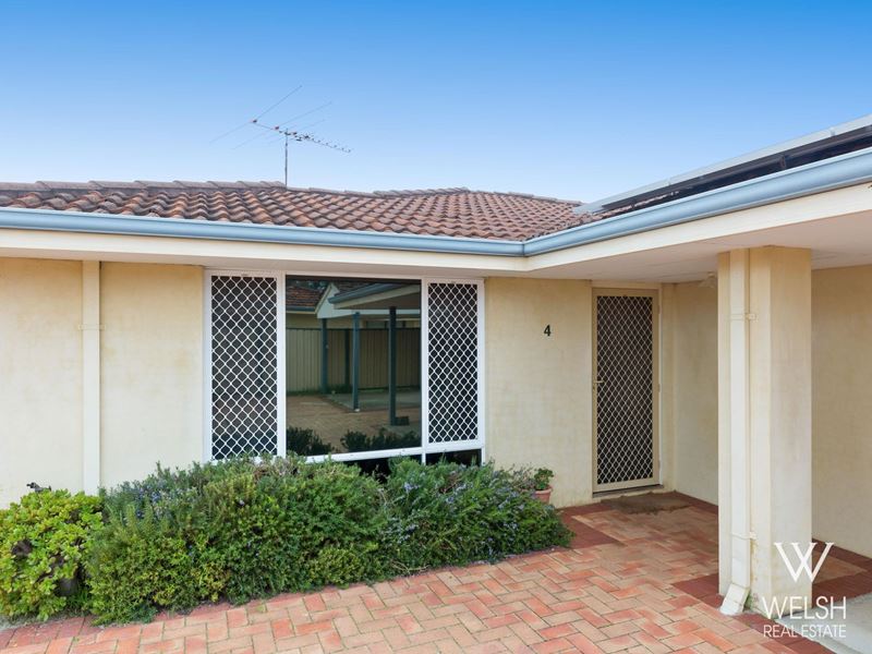 4/363 Daly Street, Cloverdale WA 6105