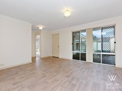 4/363 Daly Street, Cloverdale WA 6105