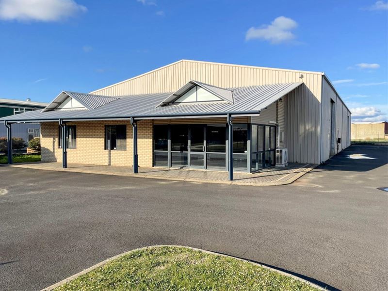 13 Gibbons Road, Davenport