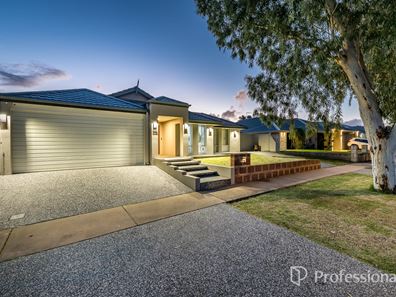 14 Kokoda Boulevard, Byford WA 6122