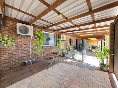 137 & 138 North River Road, Carnarvon WA 6701