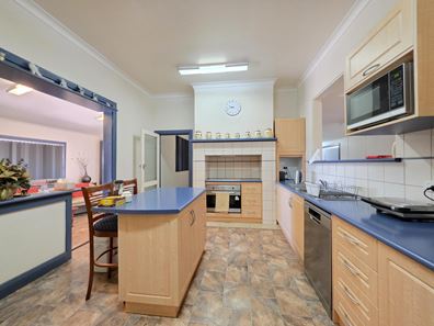 137 & 138 North River Road, Carnarvon WA 6701