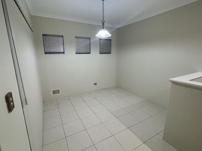 8 Lamont Link, Pearsall WA 6065