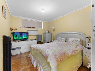 60 Oswald Street, Innaloo WA 6018