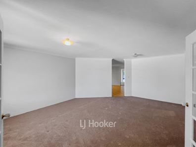 16 Wandoo Road, Dalyellup WA 6230