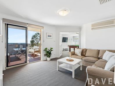121 Waterford Drive, Hillarys WA 6025