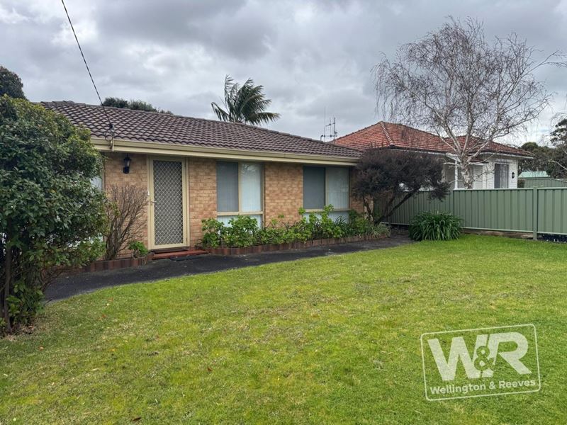 22 Abercorn Street, Orana WA 6330