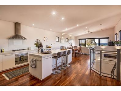 6A Adelaide Road, Dunsborough WA 6281
