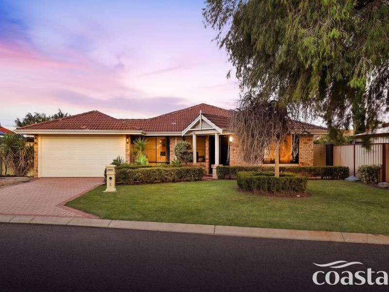 8 Pesaro Green, Secret Harbour WA 6173