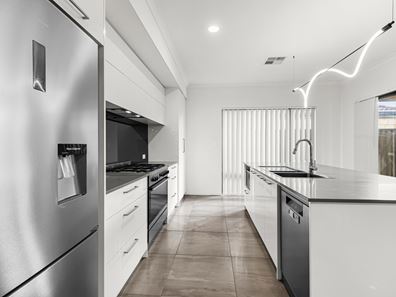 10 Georgina Parade, Brabham WA 6055