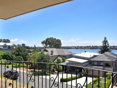 15 Stoke Street, Mount Pleasant WA 6153