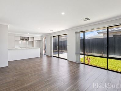 12 Sentinel Drive, Two Rocks WA 6037