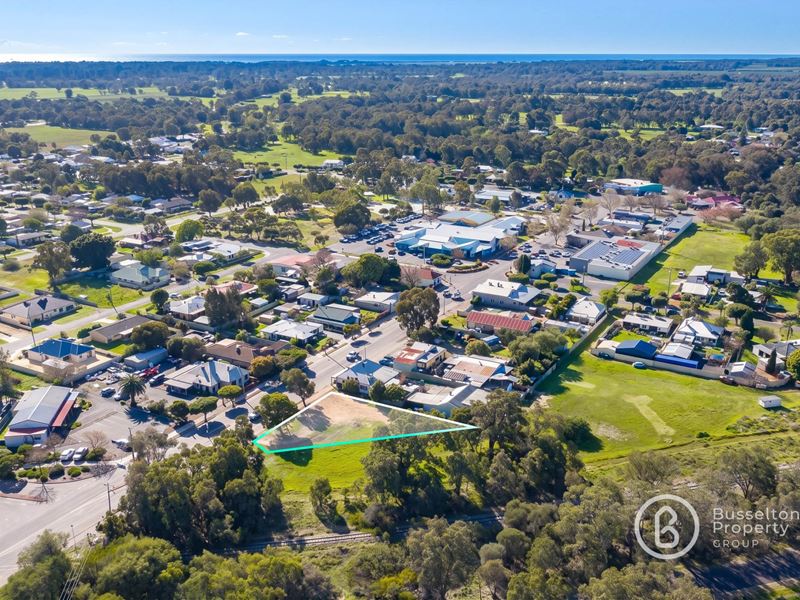 10 Forrest Road, Capel WA 6271