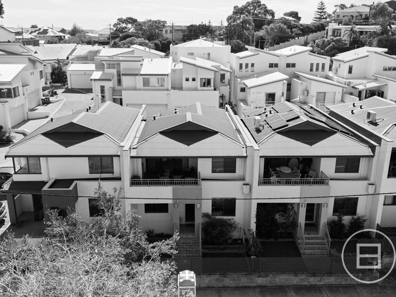16B Pearl Parade, Scarborough WA 6019