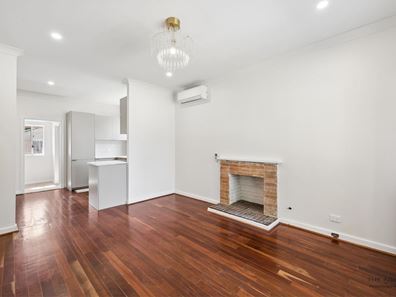 34 Cross Street, Queens Park WA 6107