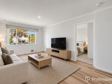 10/2 Wheeler Street, Morley WA 6062