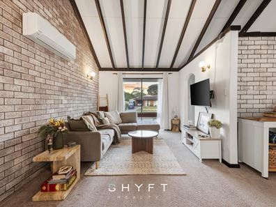 187 Camberwarra  Drive, Craigie WA 6025