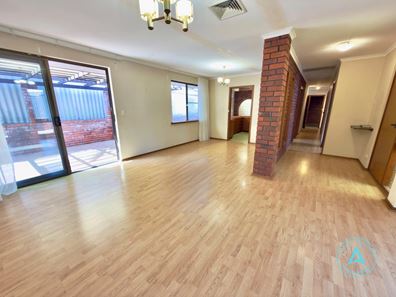12a Duff Place, Booragoon WA 6154