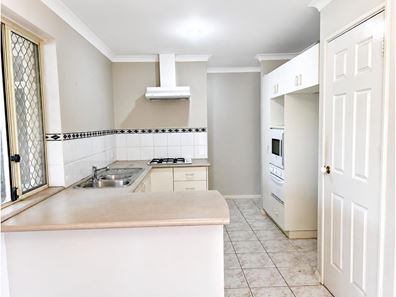 4/11-13 Andrew Street, Mandurah WA 6210