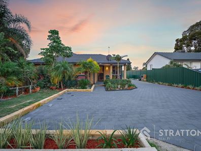 1/18 Simons Way, Langford WA 6147