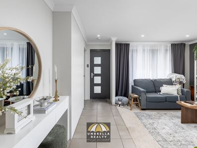 32 Arrowsmith Drive, Dalyellup WA 6230