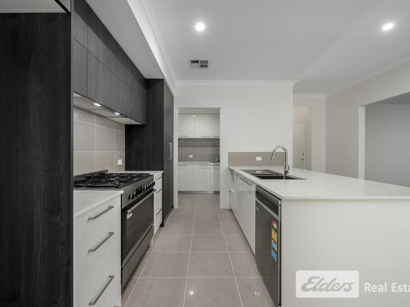 14 Stonehenge Drive, Baldivis