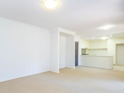 3/42 The Crescent, Midland WA 6056