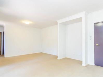 3/42 The Crescent, Midland WA 6056