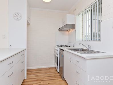 2/8 Murray Avenue, Mosman Park WA 6012