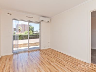 2/8 Murray Avenue, Mosman Park WA 6012