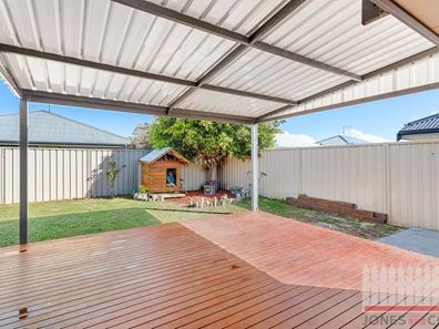23 Grenadier Street, Two Rocks WA 6037