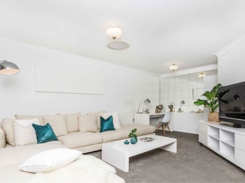 2/1 Kilpa Court, City Beach WA 6015
