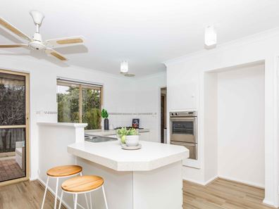 2/1 Kilpa Court, City Beach WA 6015