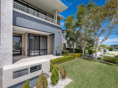 43 Venice Entrance, Iluka WA 6028