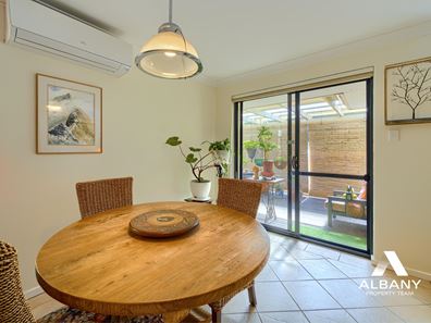 8 Thorne Street, Lower King WA 6330