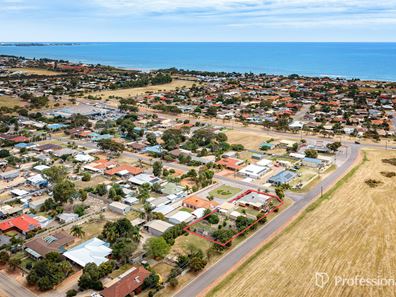 28 Faranda Road, Glenfield WA 6532