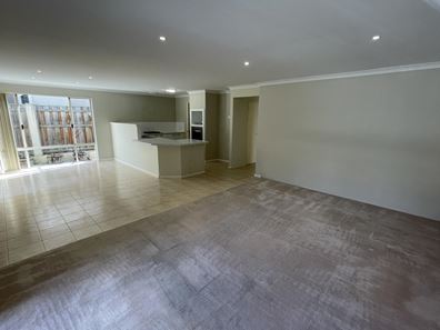 123 Pavilion Circle, The Vines WA 6069