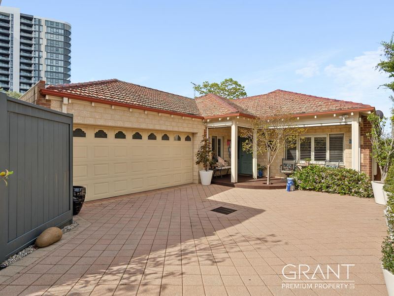 28a Ogilvie Road, Mount Pleasant WA 6153