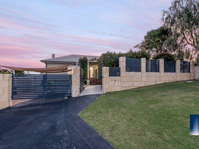 77 Wendouree Road, Wilson WA 6107