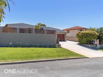 5 Bunter Court, Leeming WA 6149