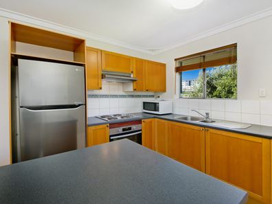 13/224 West Coast Hwy, Scarborough WA 6019