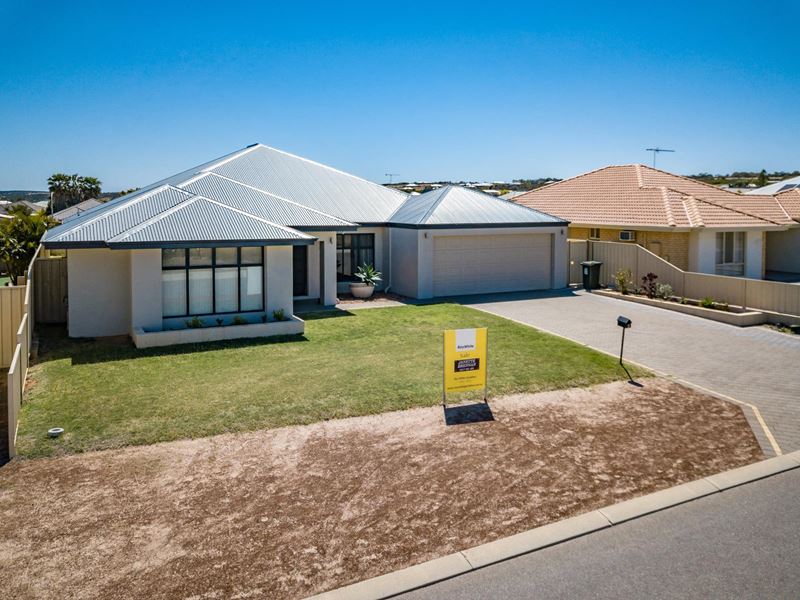 3 Starboard Way, Drummond Cove WA 6532