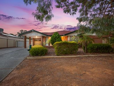 8 Honeyeater Retreat, Brookdale WA 6112