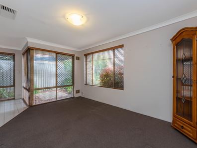 22 Maranon Crescent, Beechboro WA 6063