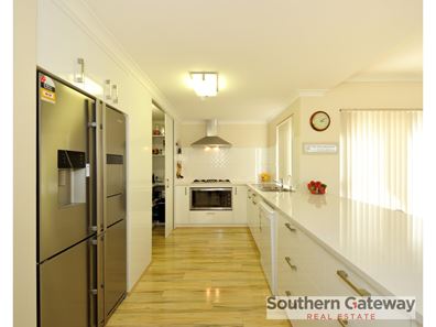 2 Emma Street, Rockingham WA 6168