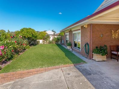 6 Rainbow court, Gosnells WA 6110