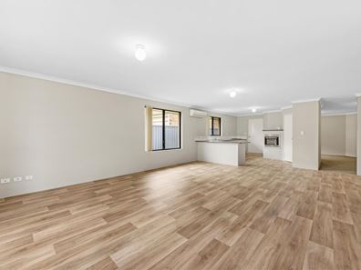 12 Crinia Drive, Baldivis WA 6171