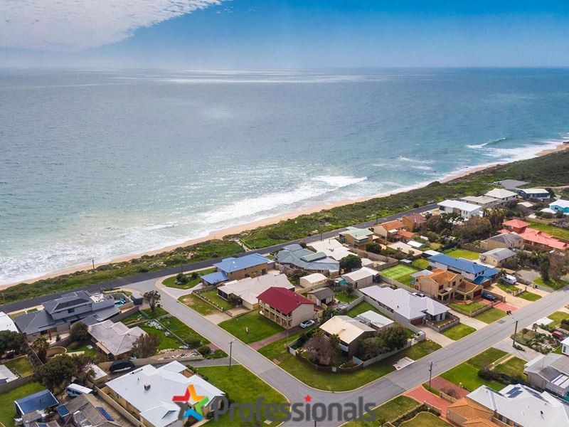 4 Rowena Street, Falcon WA 6210