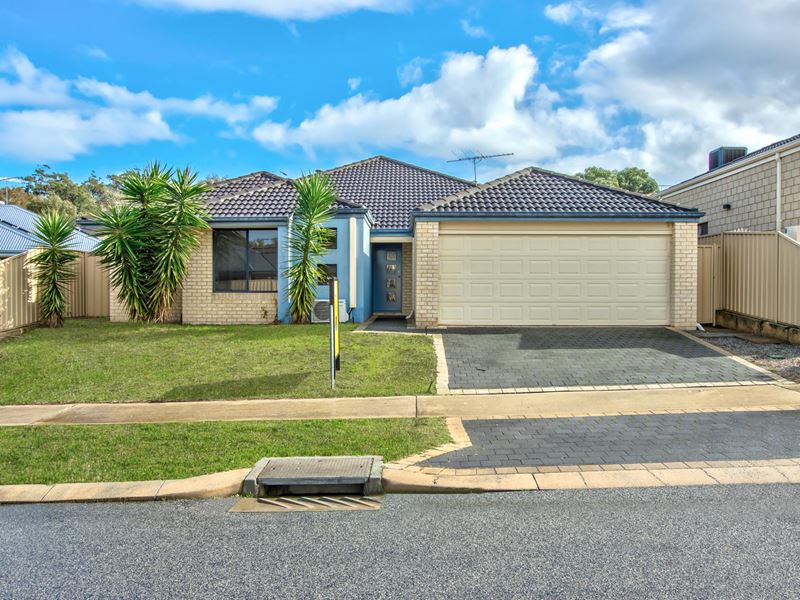 5 Charlton Way, Bertram